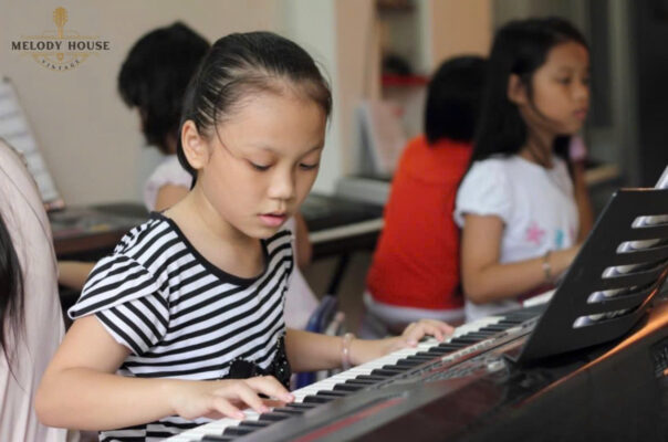 Làm quen và đặt nền tảng