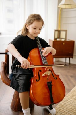 Học đàn cello có khó không? 3 học đàn cello có khó không